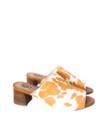 Sandalias Richwood Peeptoe de piel de vaca en color tostado y blanco