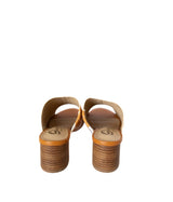 Sandalias Richwood Peeptoe de piel de vaca en color tostado y blanco