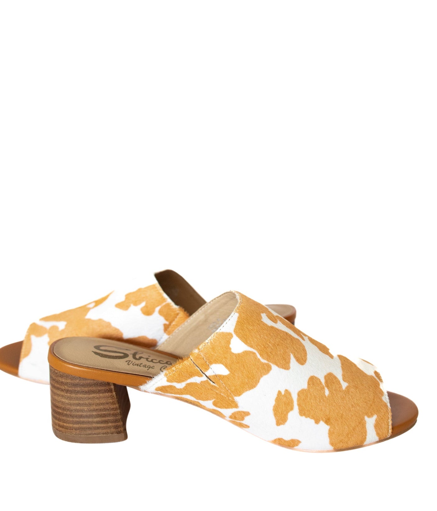 Sandalias Richwood Peeptoe de piel de vaca en color tostado y blanco