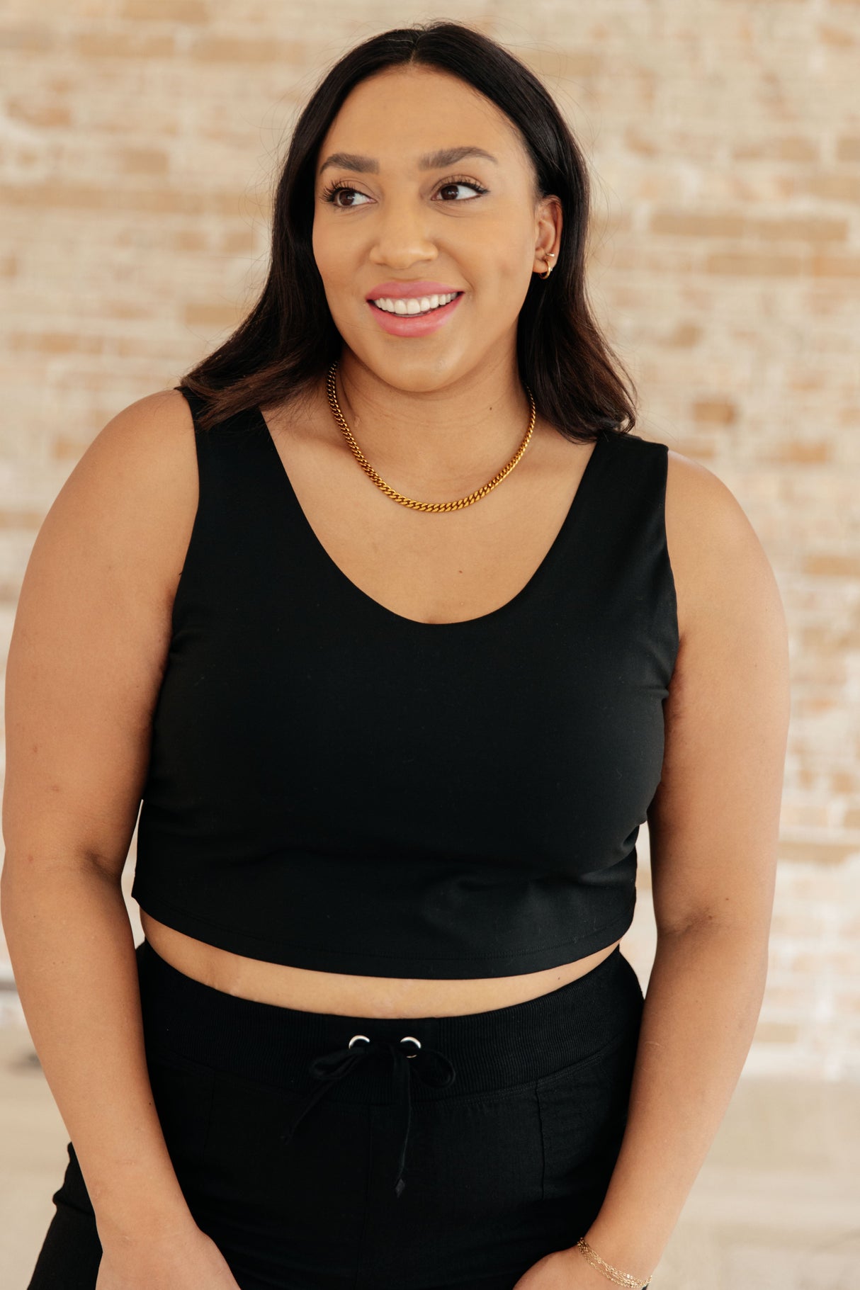 Read My Mind V-Neck Cropped Tank - Liarian Unlimited Boutique
