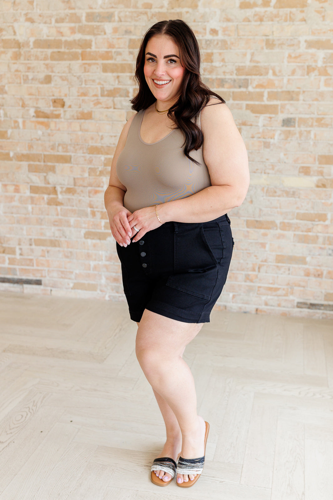 Pantalones cortos de tiro alto con botones y bragueta Reagan