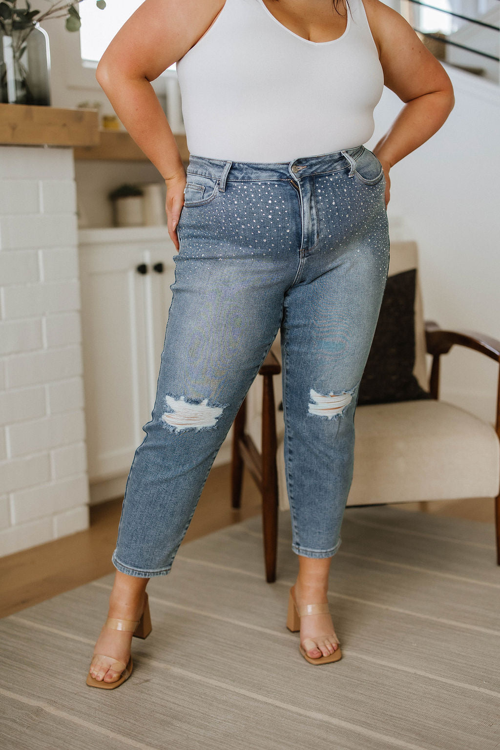 Jeans ajustados con pedrería Reese