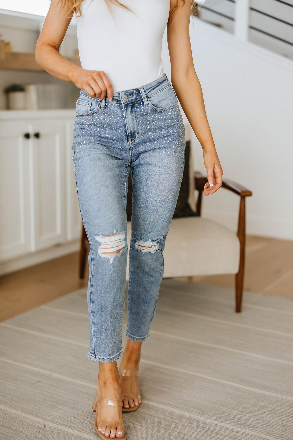 Jeans ajustados con pedrería Reese