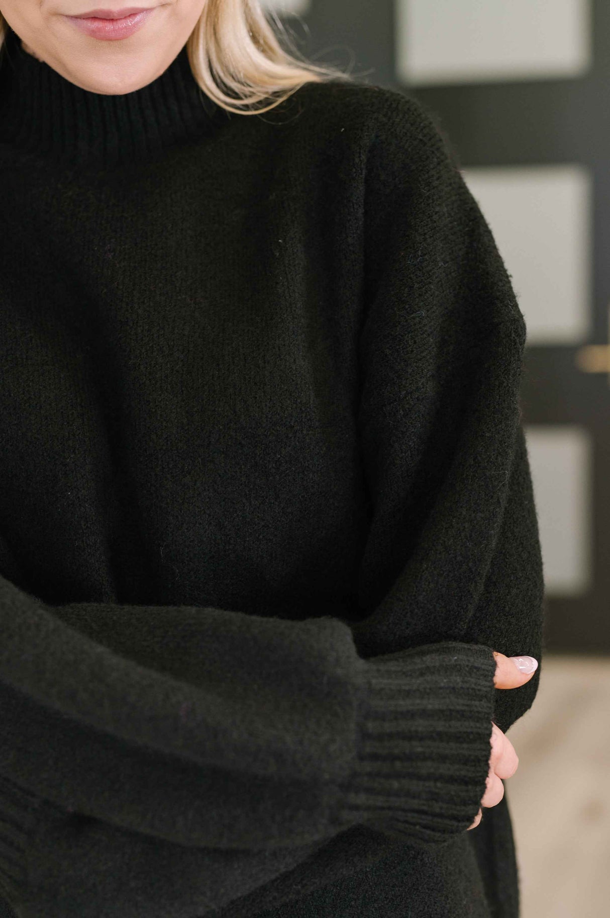 Right to the Core High Neck Pullover in Black