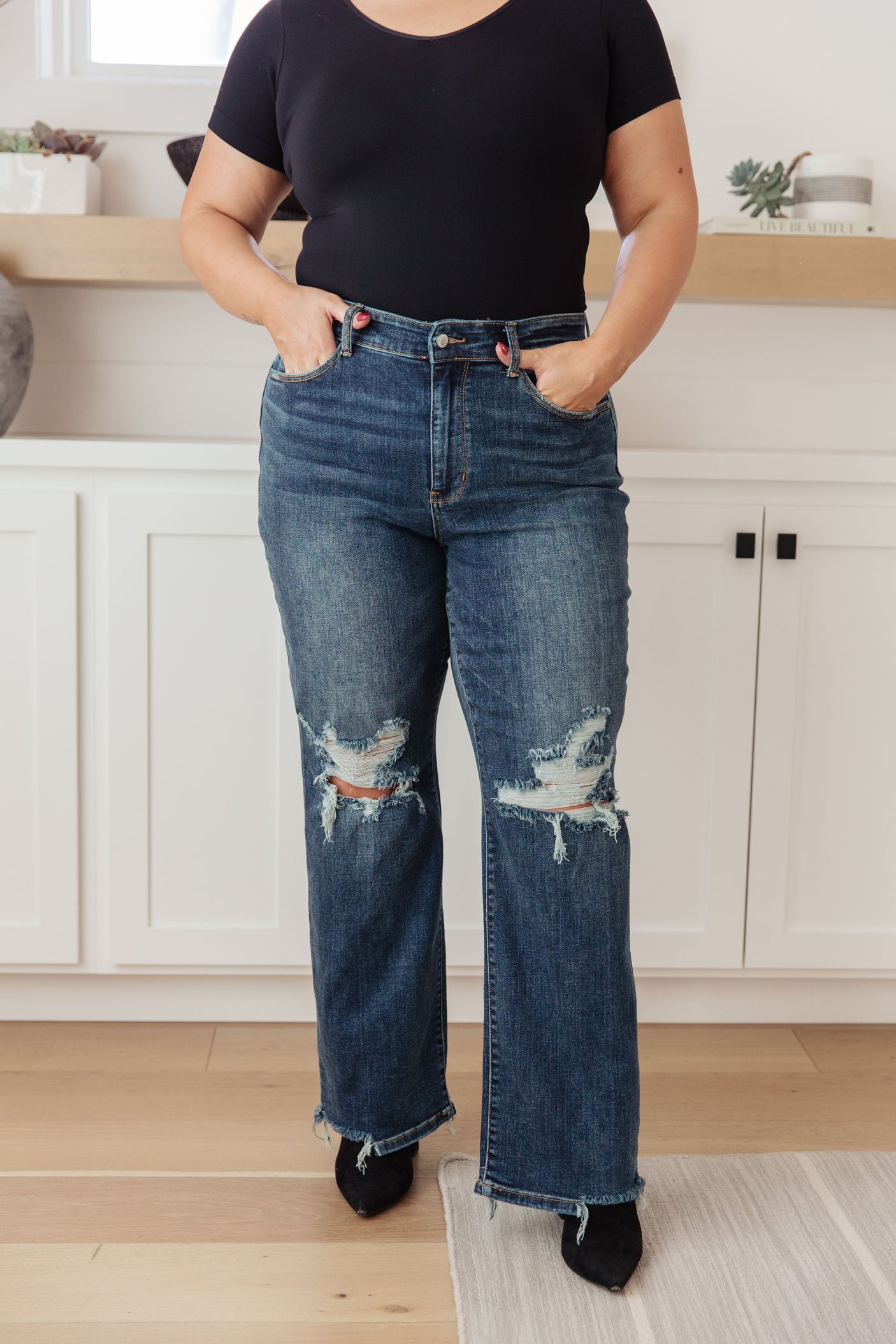 Rose High Rise 90's Straight Jeans in Dark Wash - Liarian Unlimited Boutique