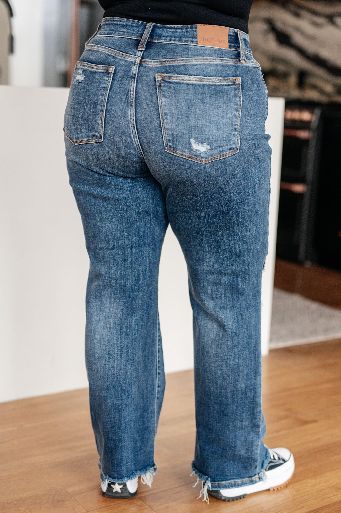 Rose High Rise 90's Straight Jeans in Dark Wash - Liarian Unlimited Boutique