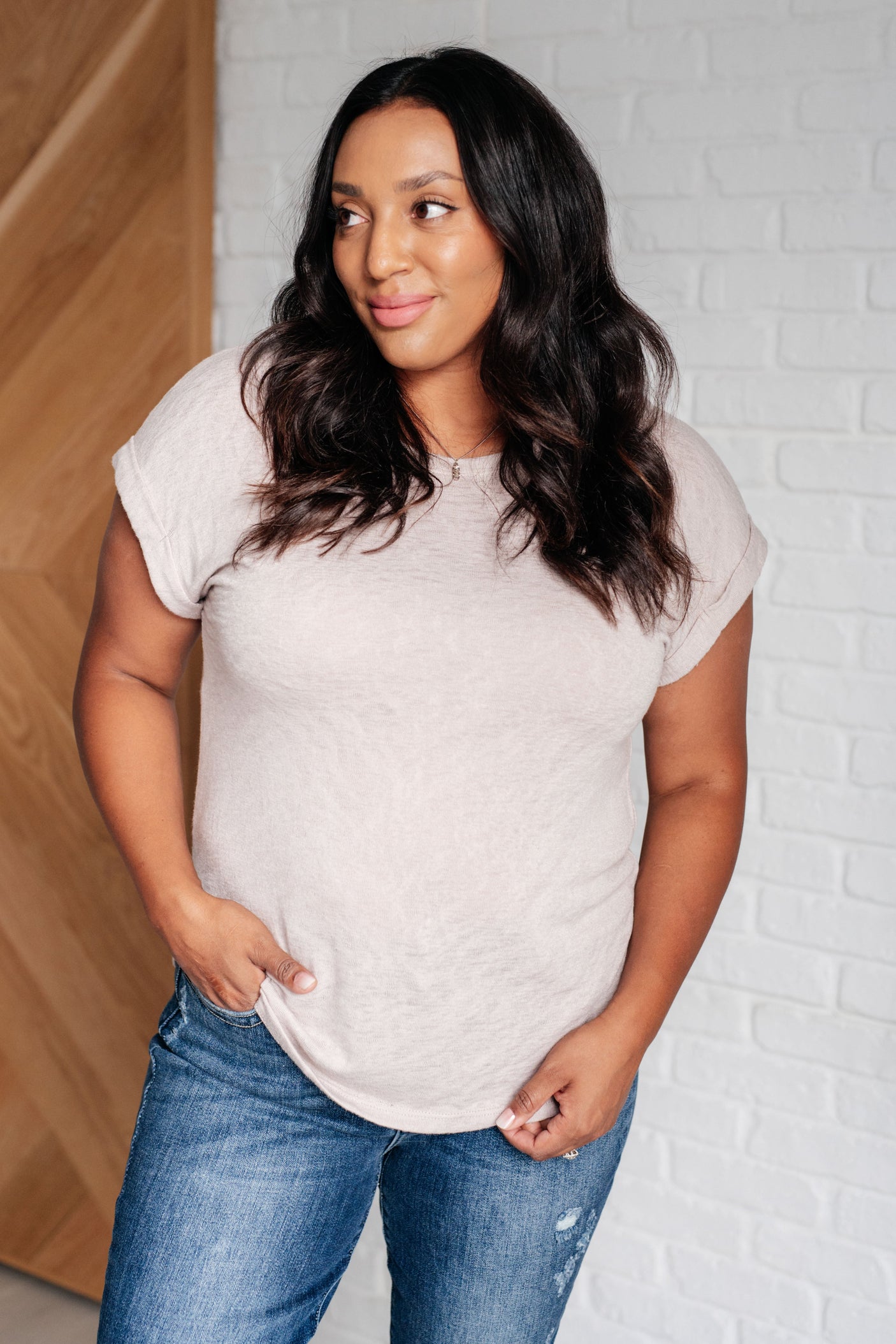 Camiseta "Egoístamente Mía" en color topo