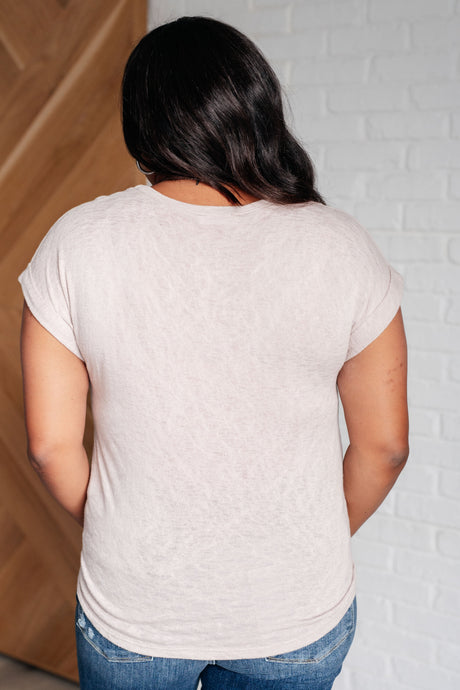 Camiseta "Egoístamente Mía" en color topo
