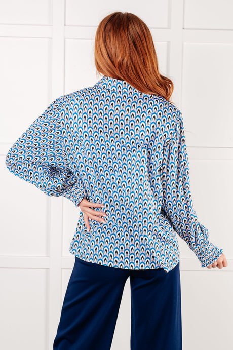 Camisa abotonada con estampado "Skies Above"