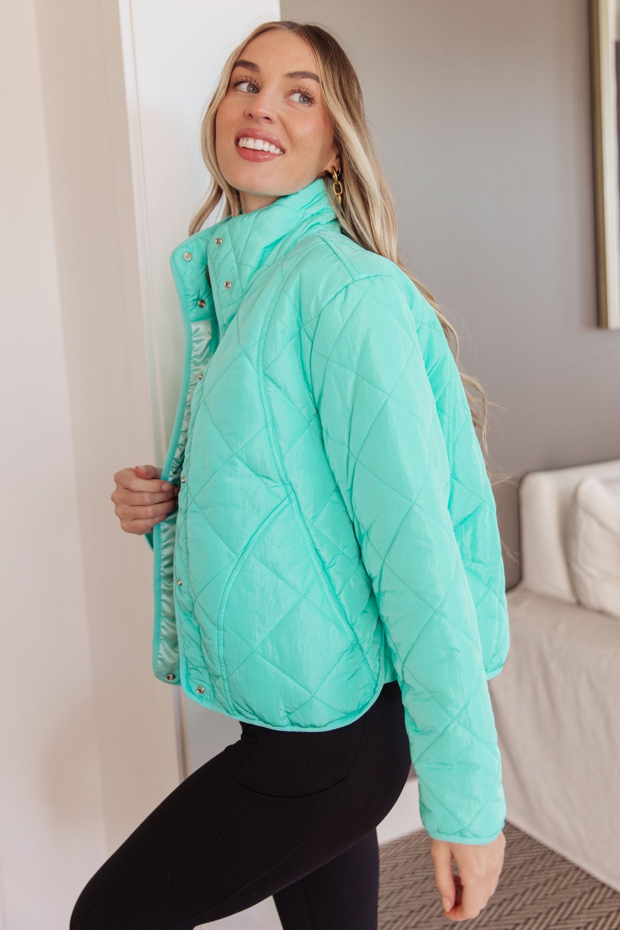 Chaqueta acolchada ligeramente distraída