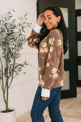 Alguien en quien apoyarse. Top acanalado de cable.