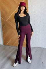 Mallas acampanadas Stamina Stride en color Cassis