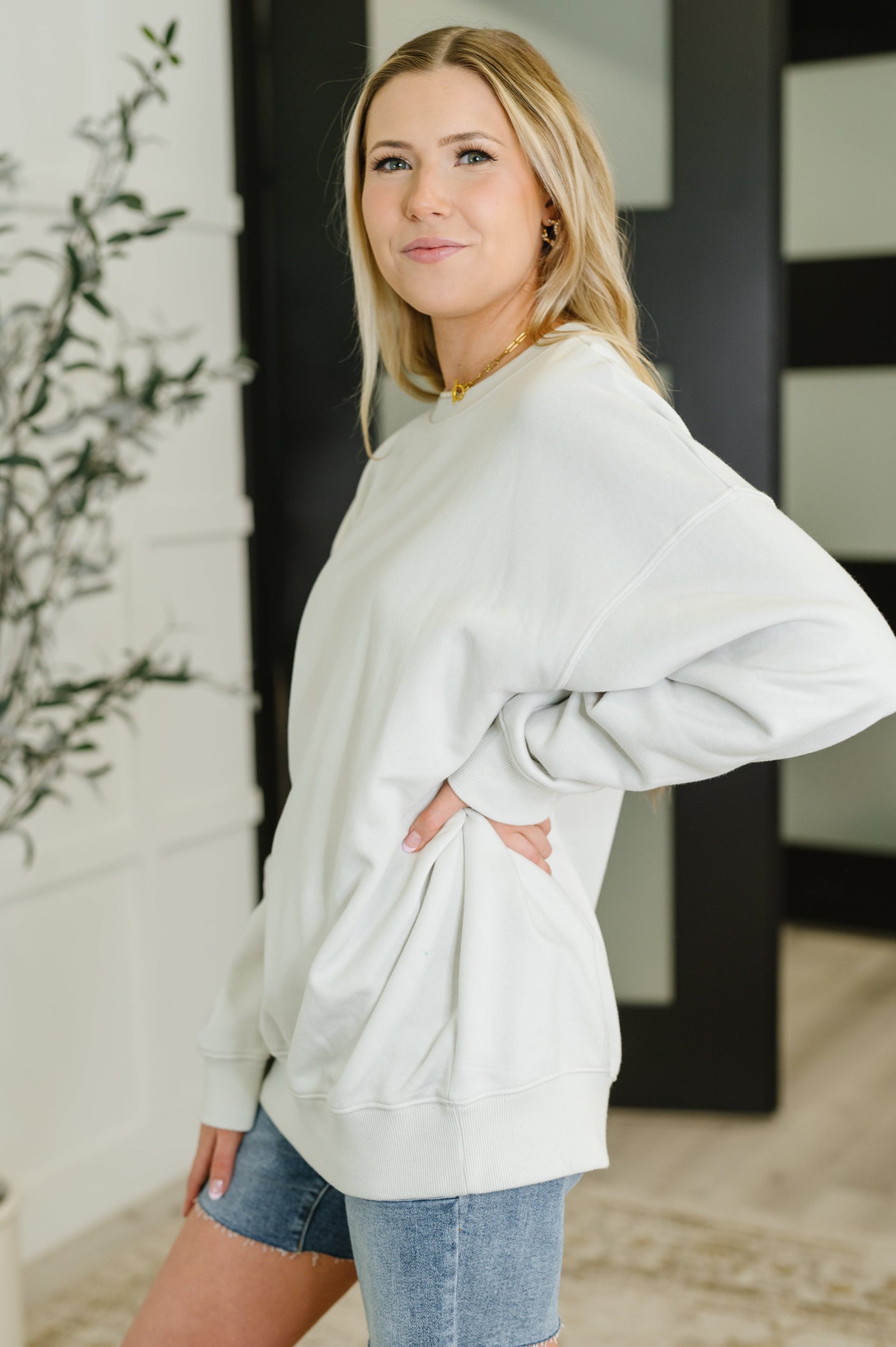 Suéter relajado Sunday Snug en color hueso