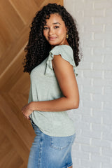 Top con mangas onduladas Take It In