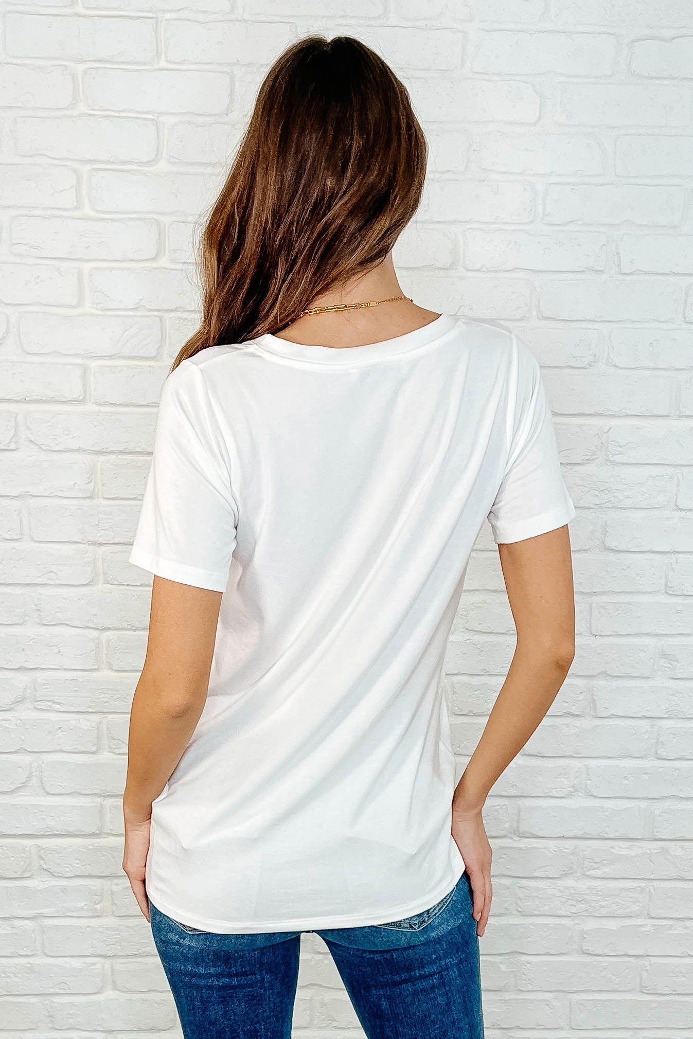 The Every Outfit Basic V-Neck Top in Off White - Liarian Unlimited Boutique