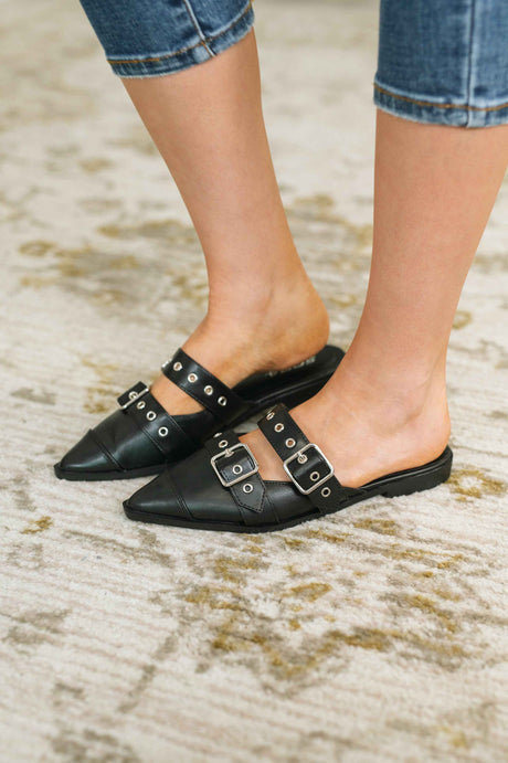 Usual Pointy Toe Double Buckle Flat in Black