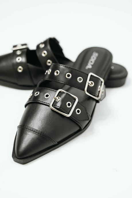 Usual Pointy Toe Double Buckle Flat in Black