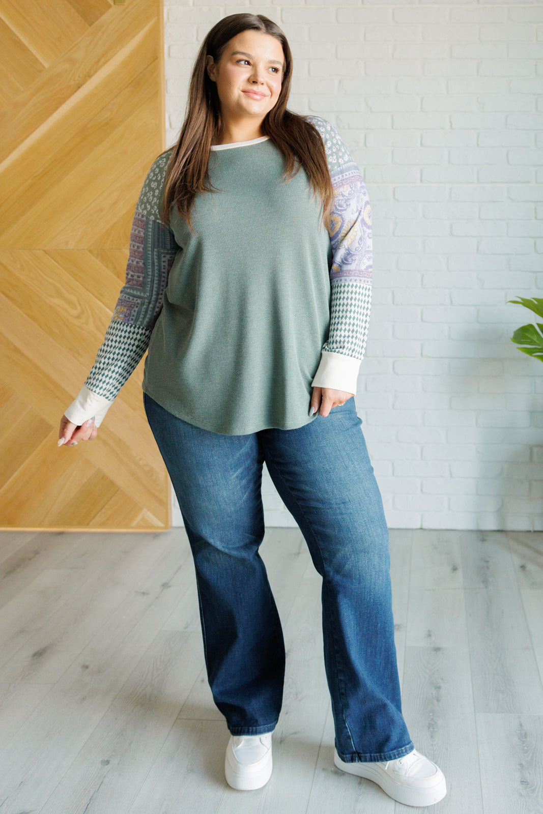 Top con estampado mixto muy curioso