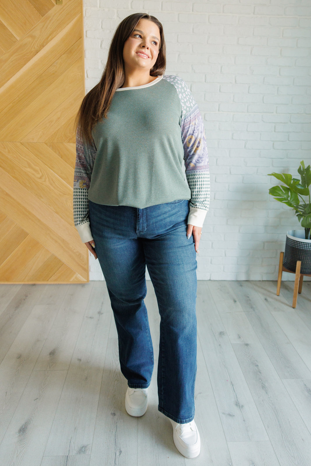 Top con estampado mixto muy curioso