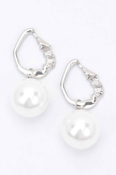 Faux Pearl Metal Earring