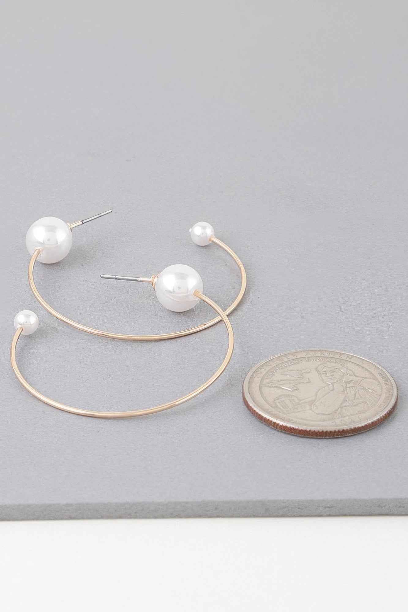 Shiny Delicate Pearl Hoop Earrings