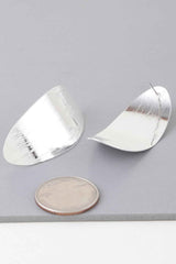 Shiny Curved Peel Earrings