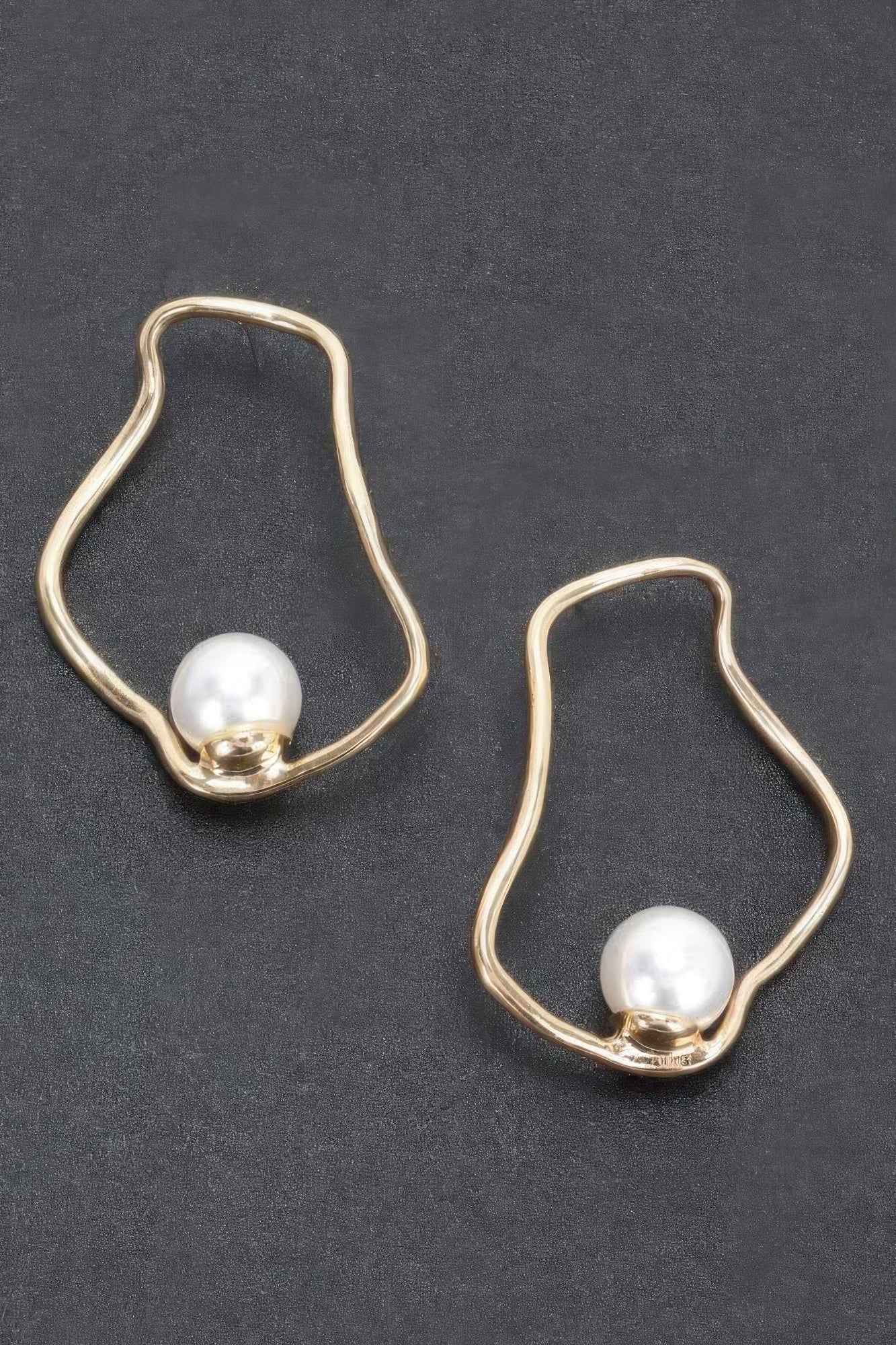 Faux Pearl Metal Earring