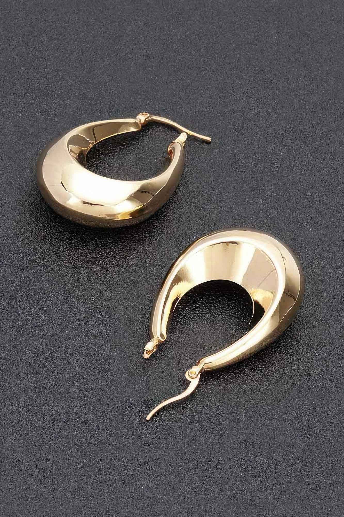 Metal Vintage Hoop Earring