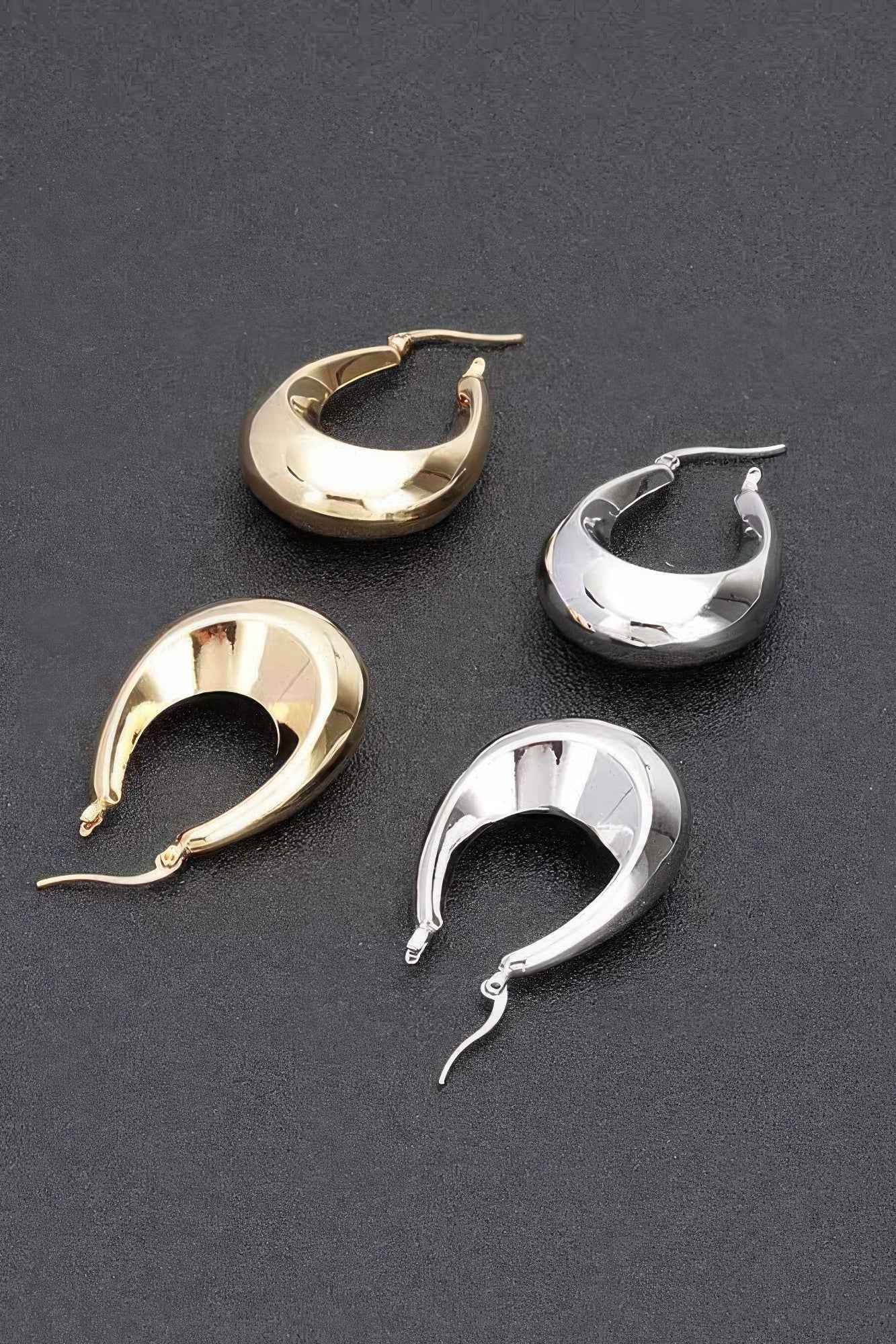 Metal Vintage Hoop Earring