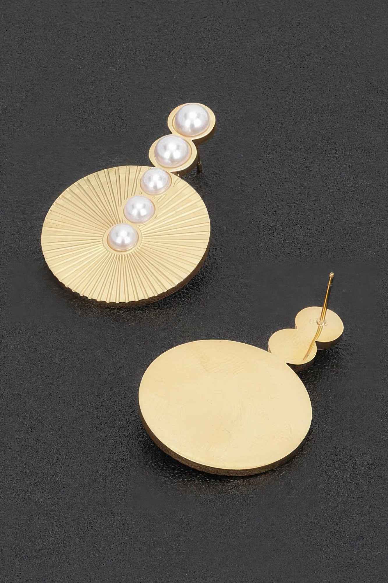 Faux Pearl Vintage Earring