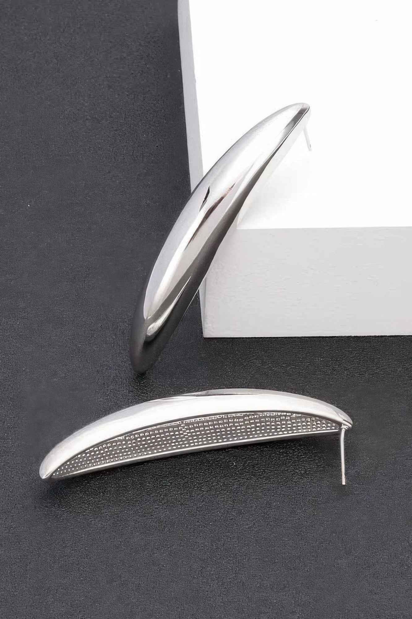 Metal Vintage Stud Earring