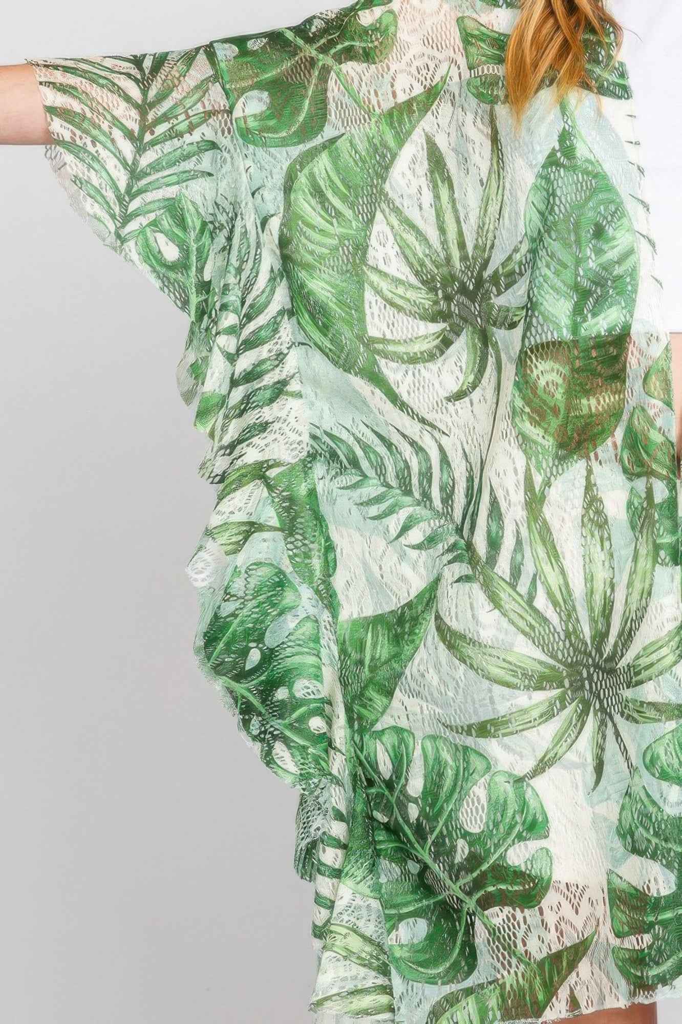 Ruffle Lined Tropical Leaves Print Open Frontcover