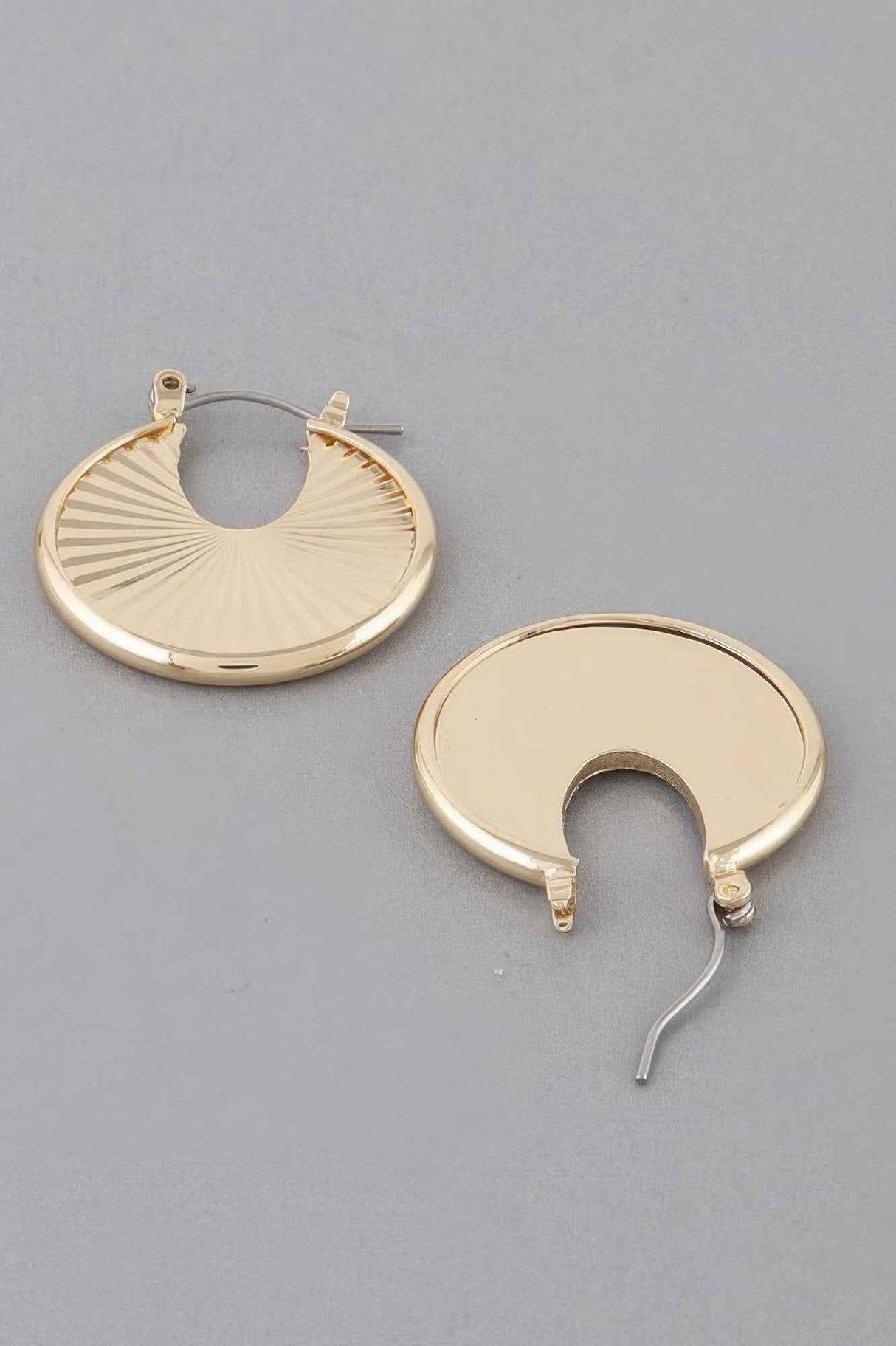 Rising Disk Hoop Earrings