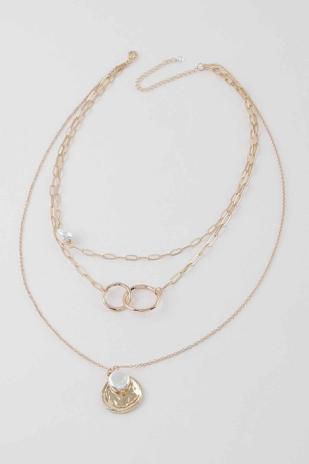Multi Oo Pendant Necklace