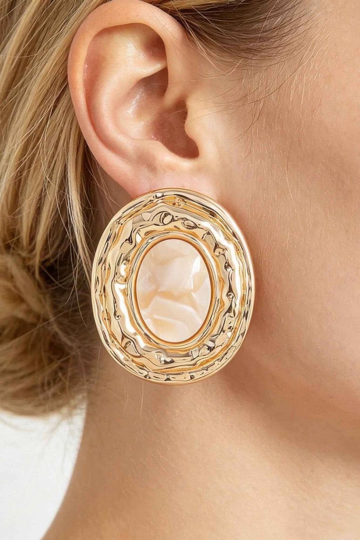 Hammered Marble Disc Earrings