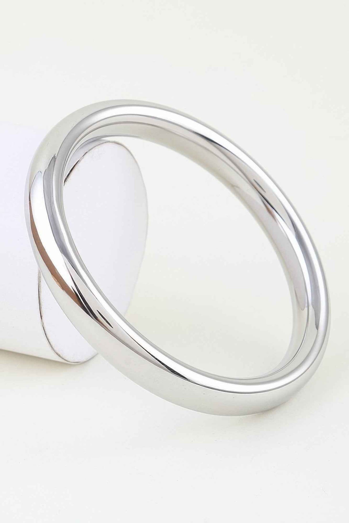 Polished Classic Bangle Bracelet