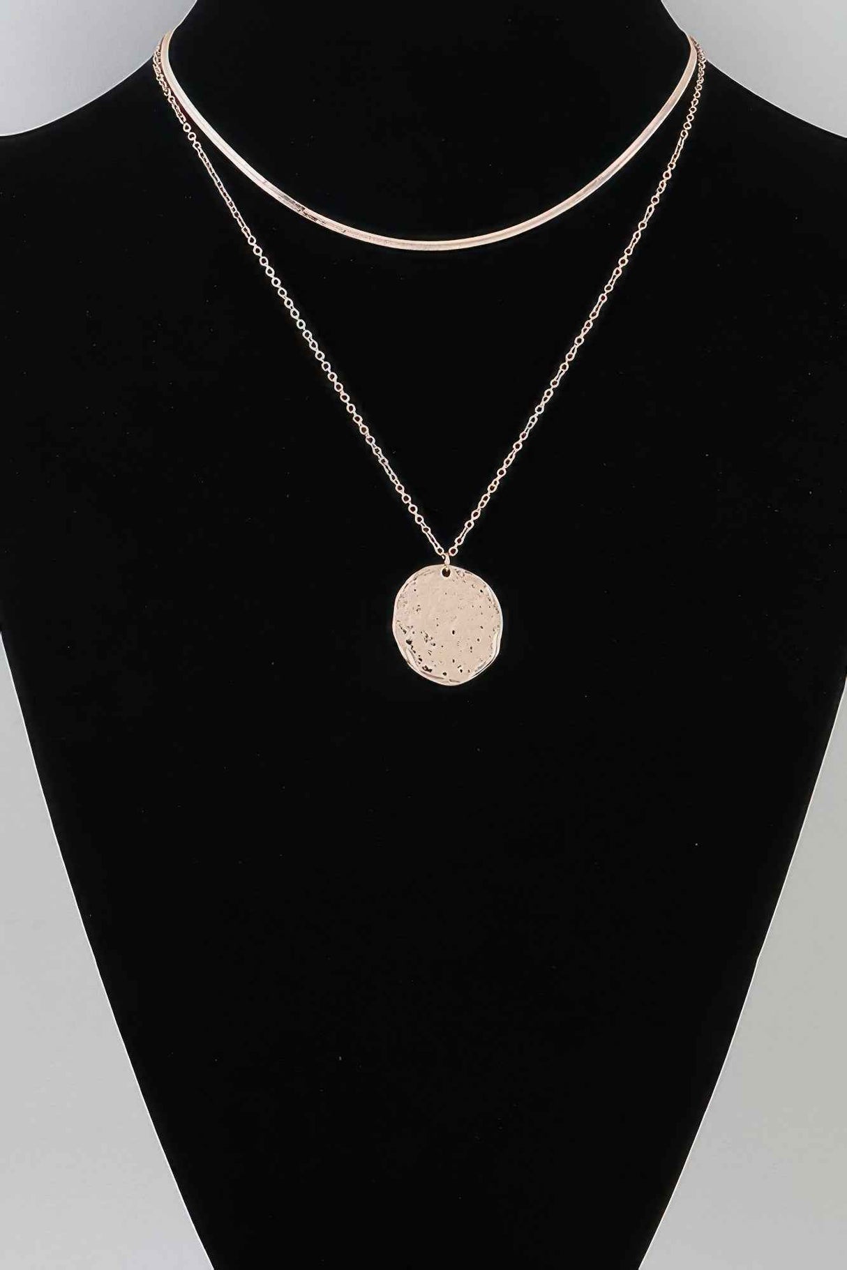 Double Hammered Pendant Chain Necklace