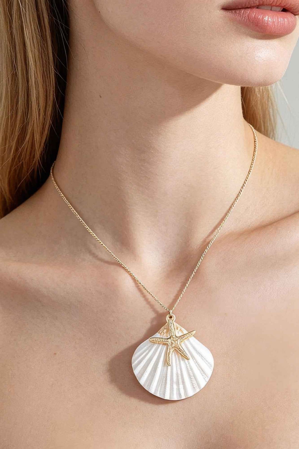 Multi Starfish Seashell Charm Necklace