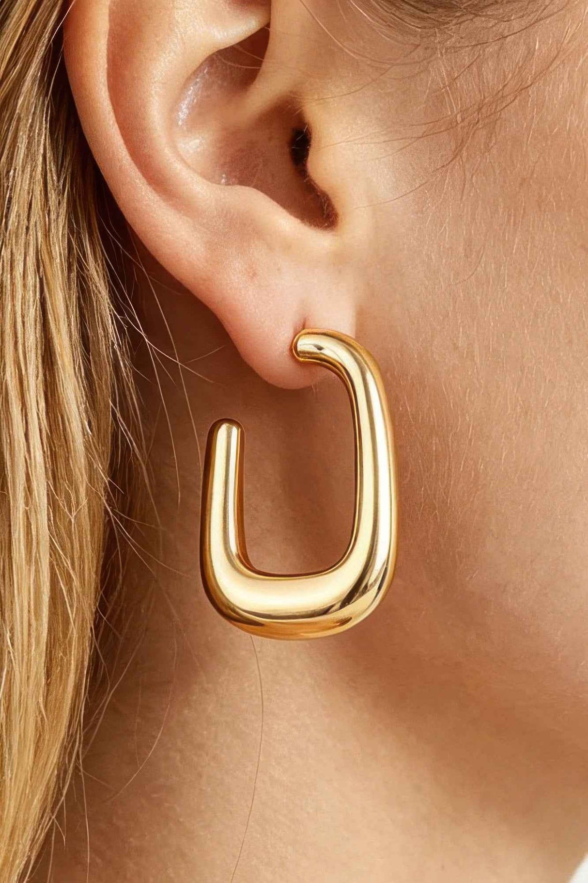 Polished Modern Cubic Hoop Earrings