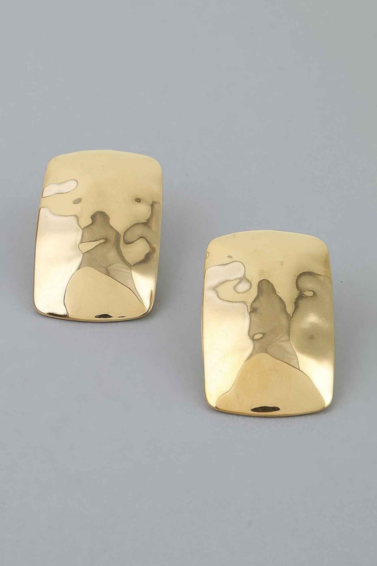 Hammered Cubic Frame Stud Earrings