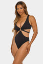 Winnie One Piece