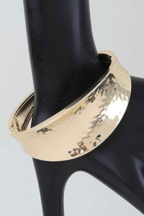 Hammered Leaf Clasp Cuff Bracelet