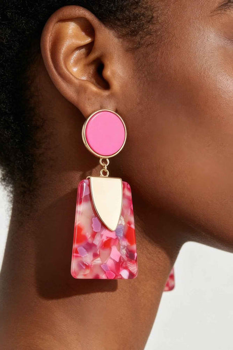 Retro Flake Frame Fashion Earrings