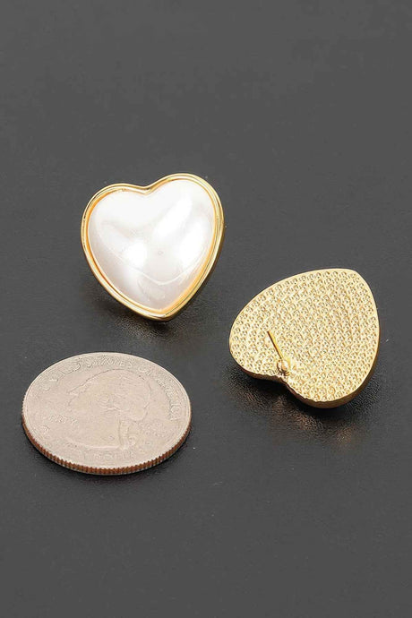 Heart-shaped Pearl Stud Earrings With Simple Metal Frame