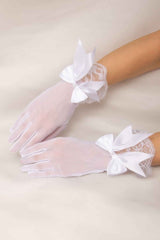 Bridal Chantilly Lace Wrist Length Gloves