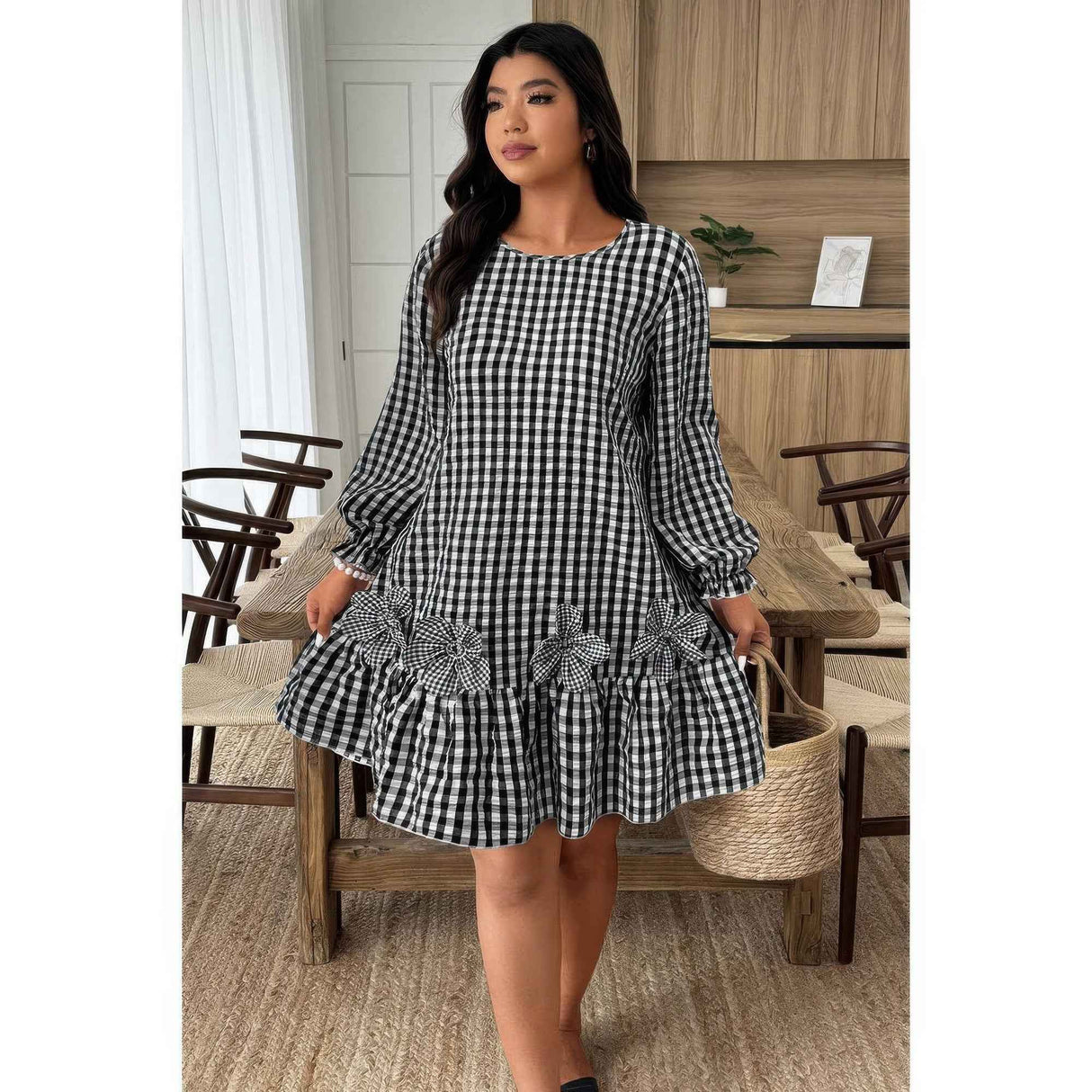 Plus Size Plaid Round Neck Floral Cut Dress