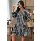 Plus Size Plaid Round Neck Floral Cut Dress