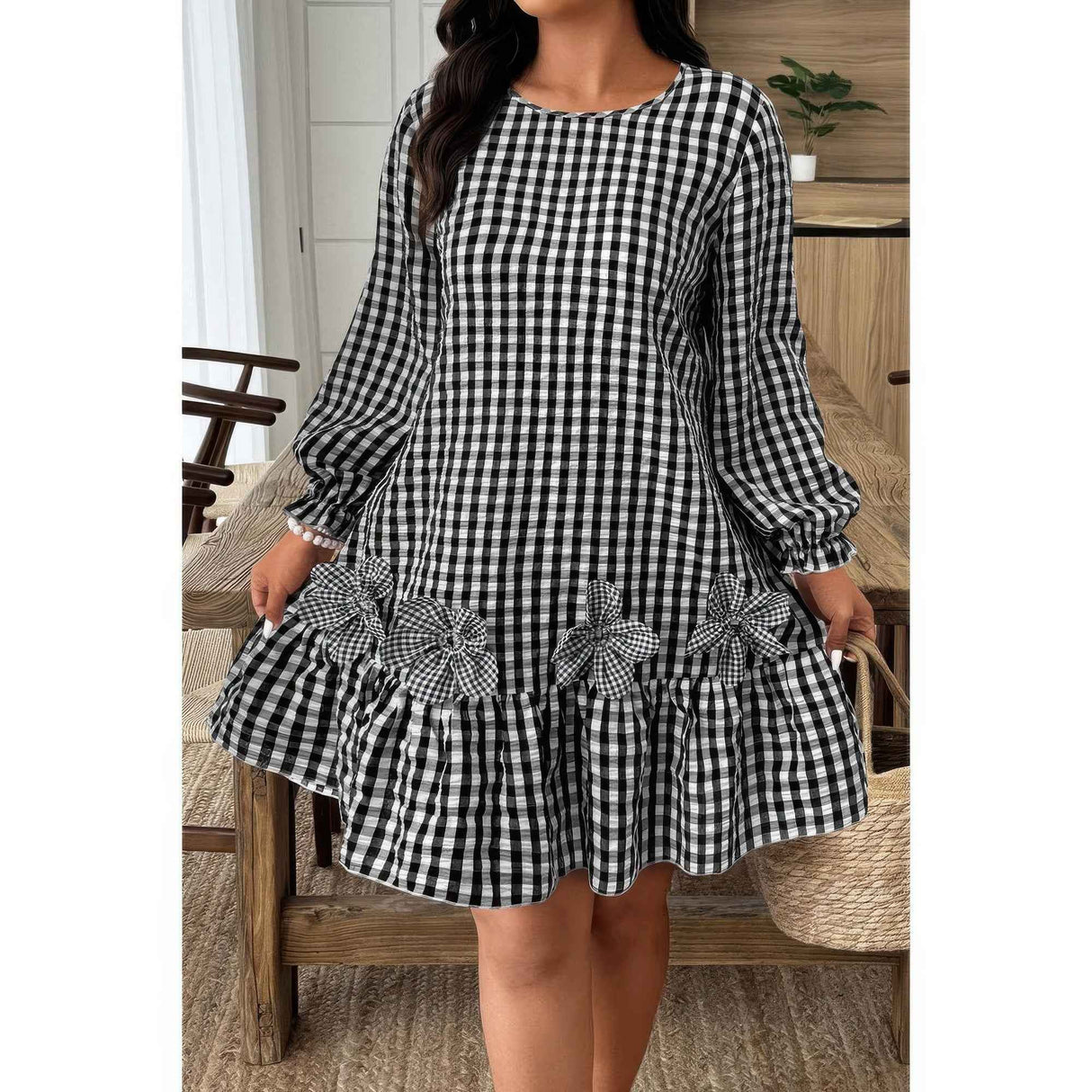 Plus Size Plaid Round Neck Floral Cut Dress