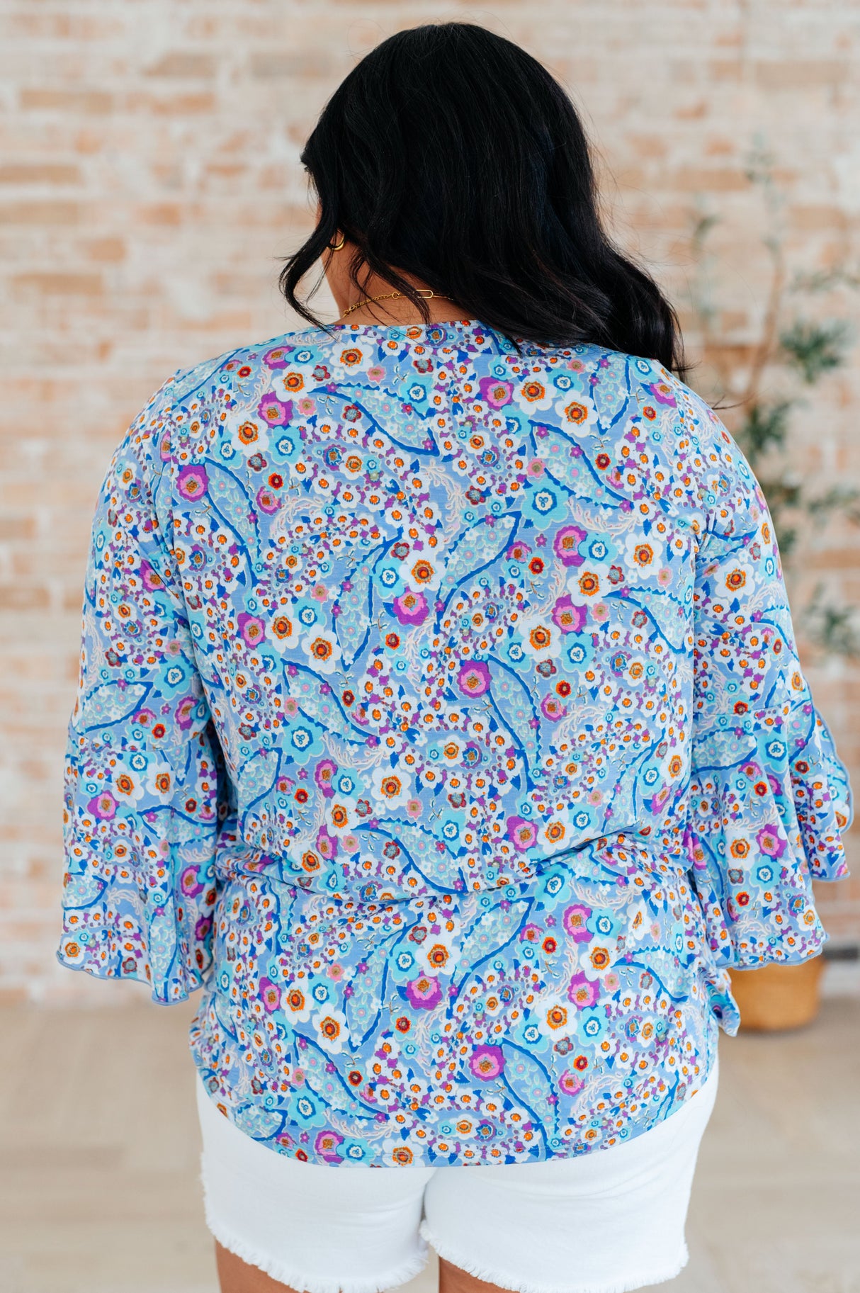 Blusa Willow con mangas acampanadas y estampado floral retro