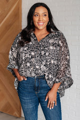 Blusa floral para trabajar todo el día